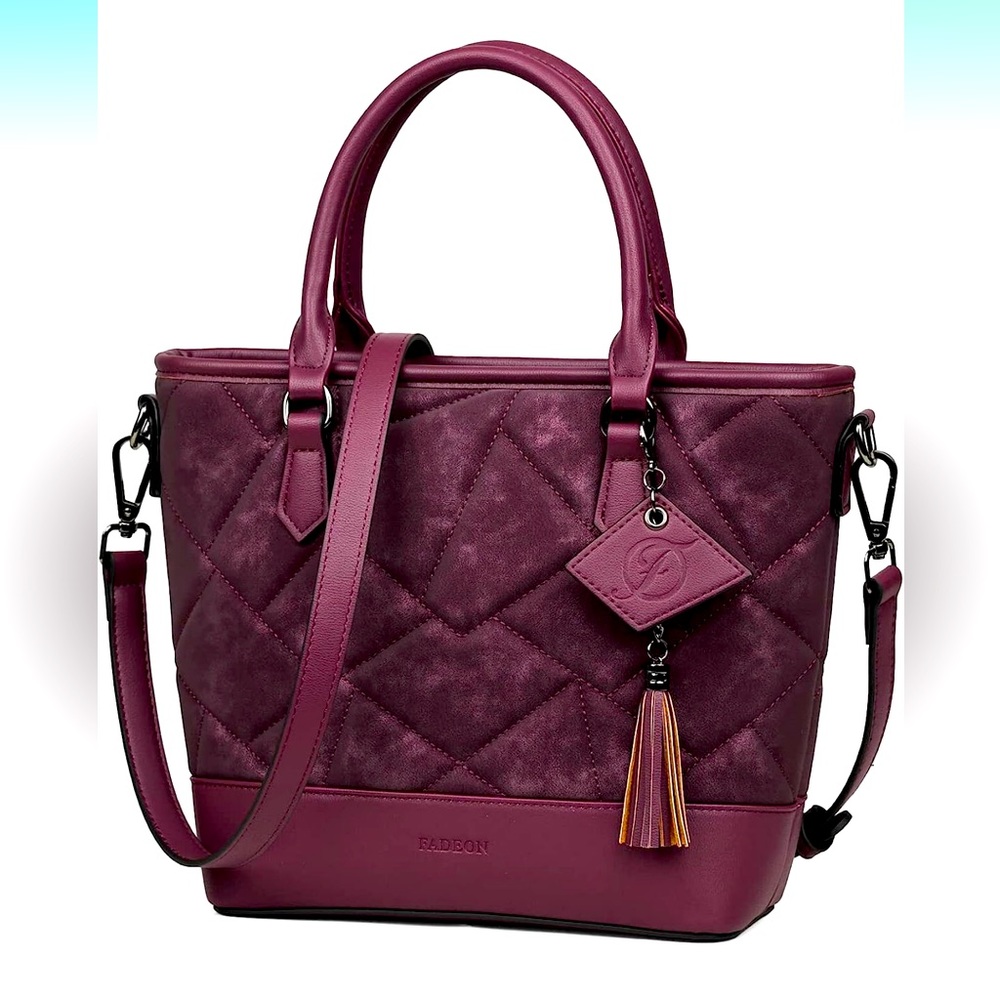 New! Burgundy tote purse💜 with interchangeable strap 🌈
